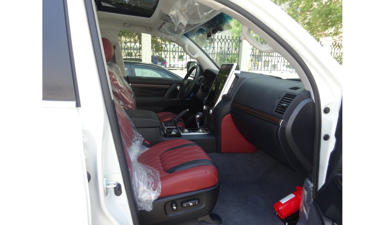 Toyota Land Cruiser 4.5L GXR V8 WHITE EDITION 2019 Full Option