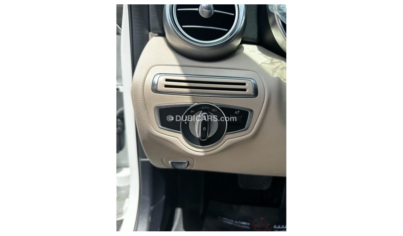 Mercedes-Benz C 300 Luxury