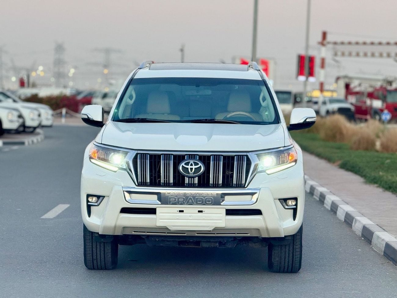 Toyota Prado VXR Toyota Prado model 2020 fuel Petrol full option Left hand drive V6