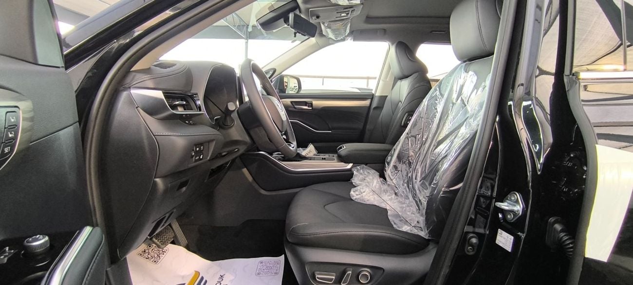 Toyota Highlander TOYOTA HIGHLANDER LIMITED WITH JBL & PANAROMIC ROOF