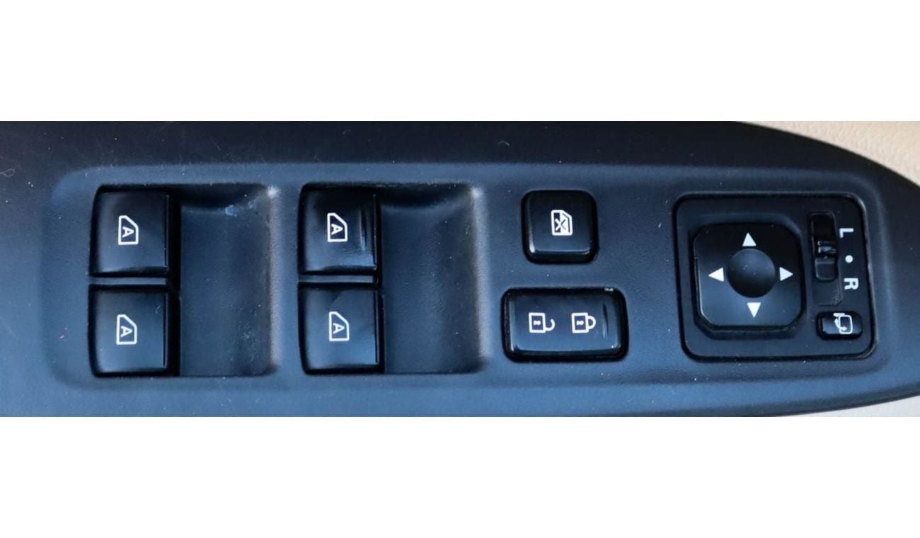 Mitsubishi Outlander GLS 2.4L Mitsubishi Outlander 2021 GCC 2.4L accident-free original paint in excellent condition 1281