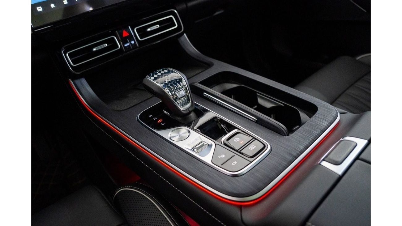 جي إي سي GS 8 2024 GAC GS8 320T 4WD / 7-Seater / GAC Warranty / Delivery Mileage