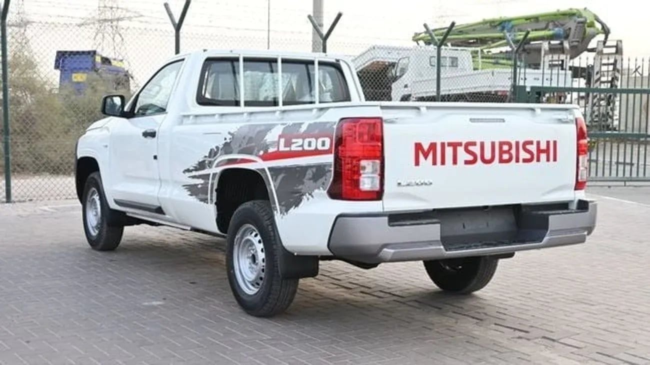 Mitsubishi L200 GL L200 SC MT 2.4 Diesel 2026