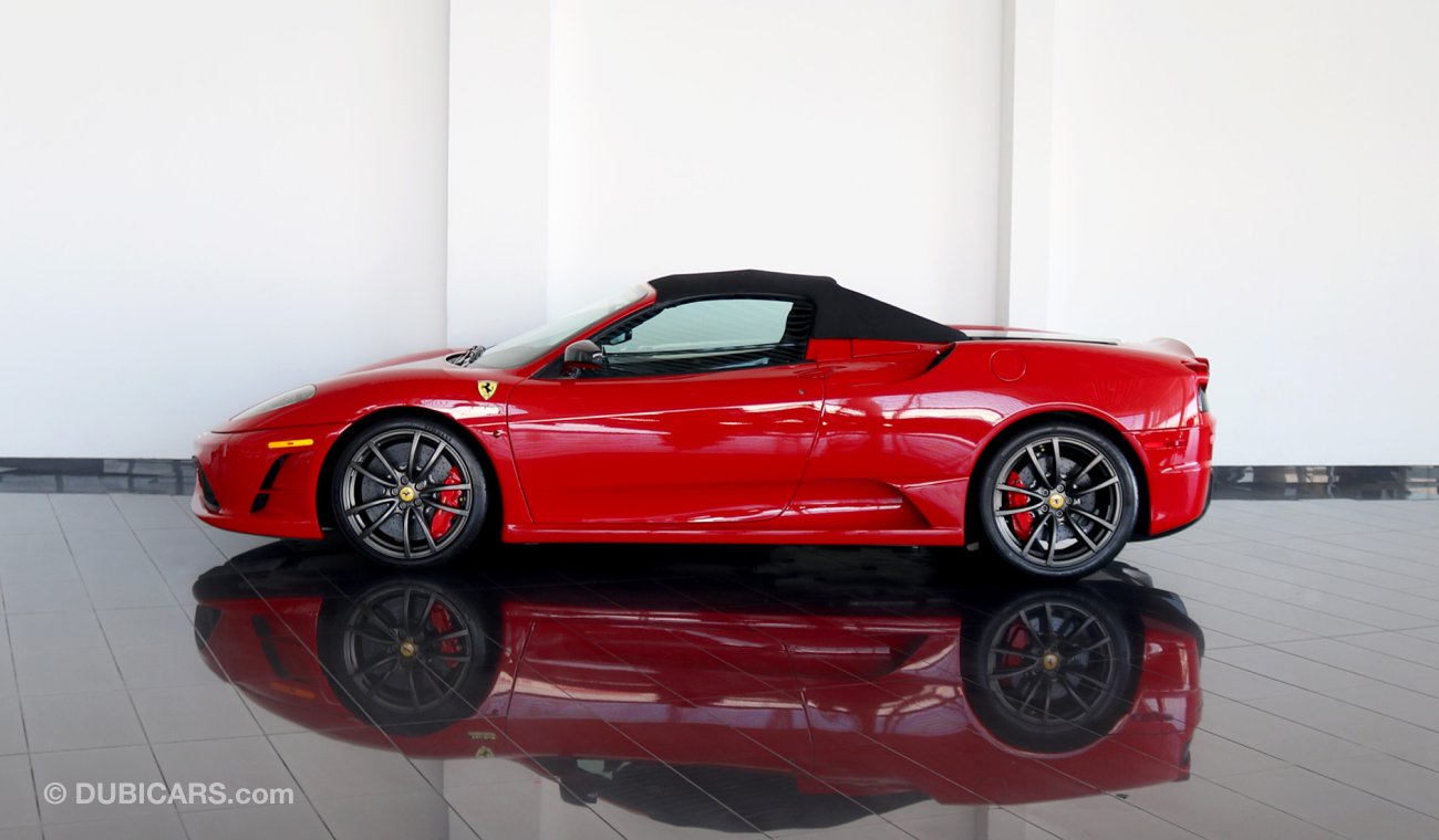 فيراري 16M Scuderia Spider