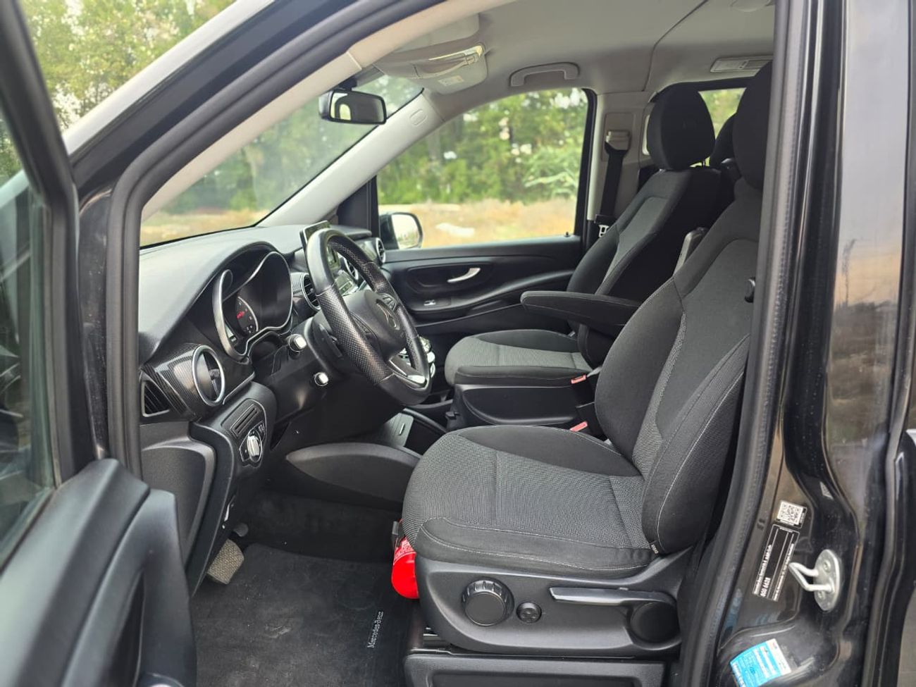 Mercedes-Benz V 250 MERCEDES V-250 2019 GCC BODU=Y KIT MAYBACH GOOD CONDITION INSIDE OUT SIDE