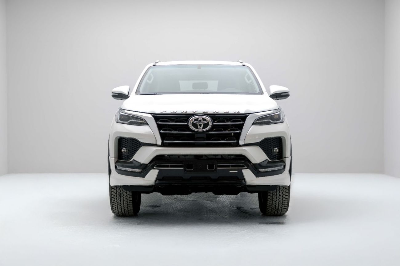 Toyota Fortuner 4.0L - Platinum White Pearl Inside Black | Export Only