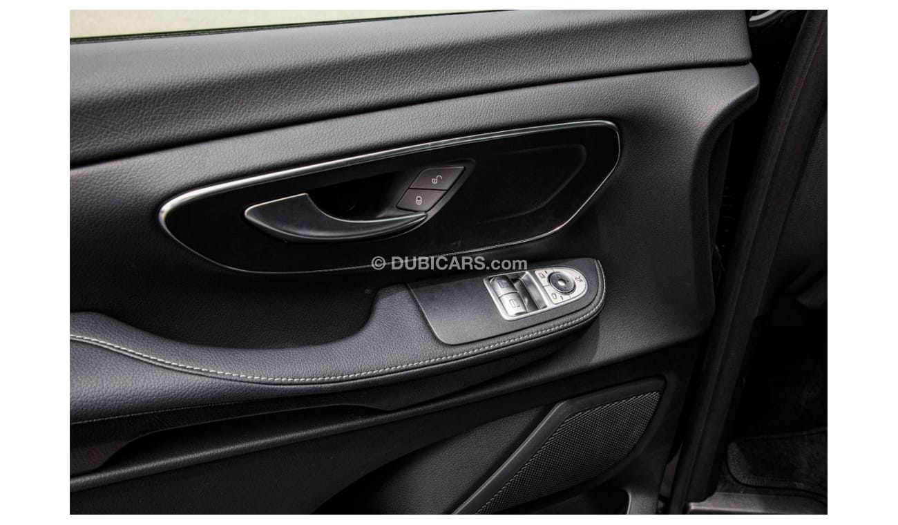 Mercedes-Benz V 250 AVANTGARDE 8-Seaters. Local Registration +5%