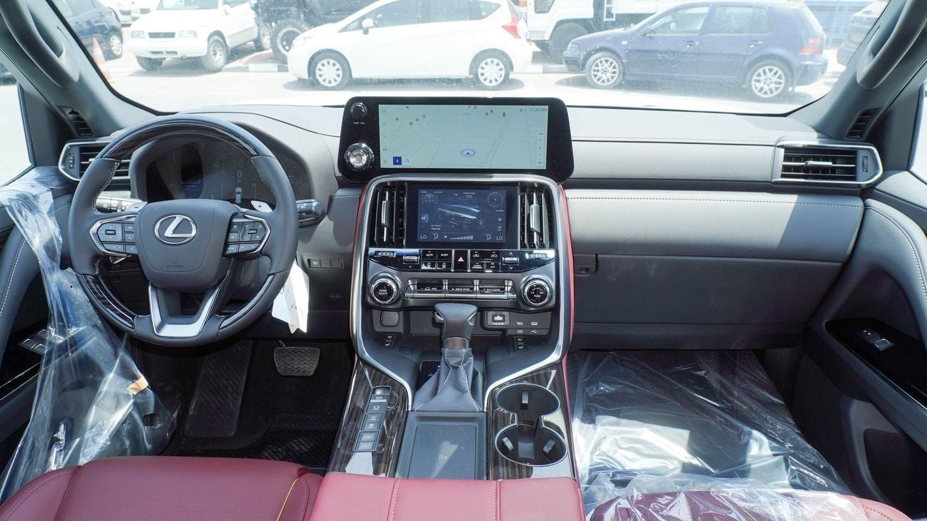 Lexus LX600 SIGNATURE 3.5L V6