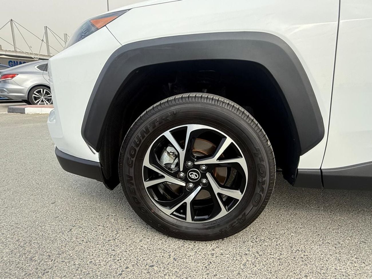 Toyota RAV4 TOYOTA RAV4 LE ADVENTURE KIT 4X4