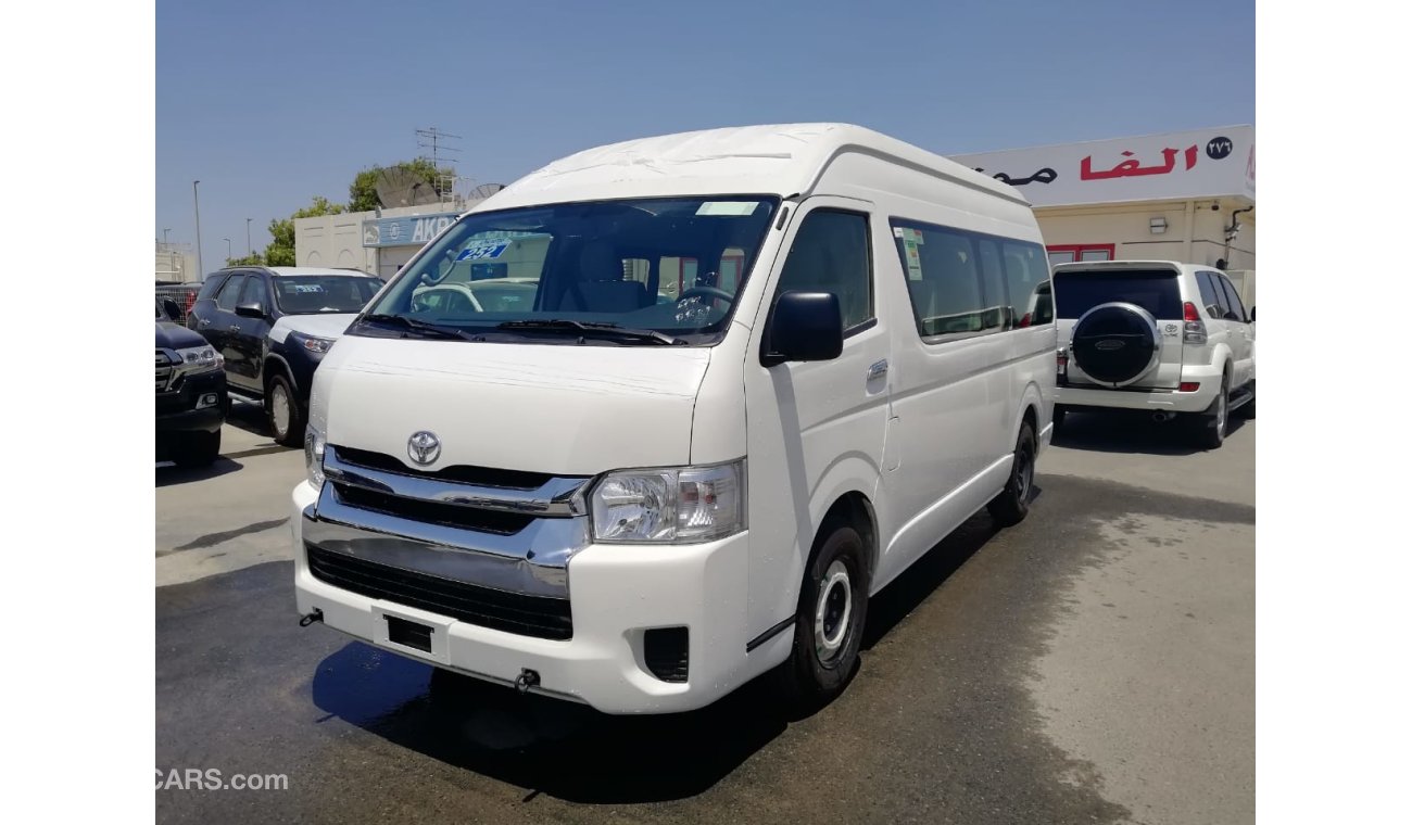 Toyota Hiace 2.7L Petrol Full Options 13 Seats