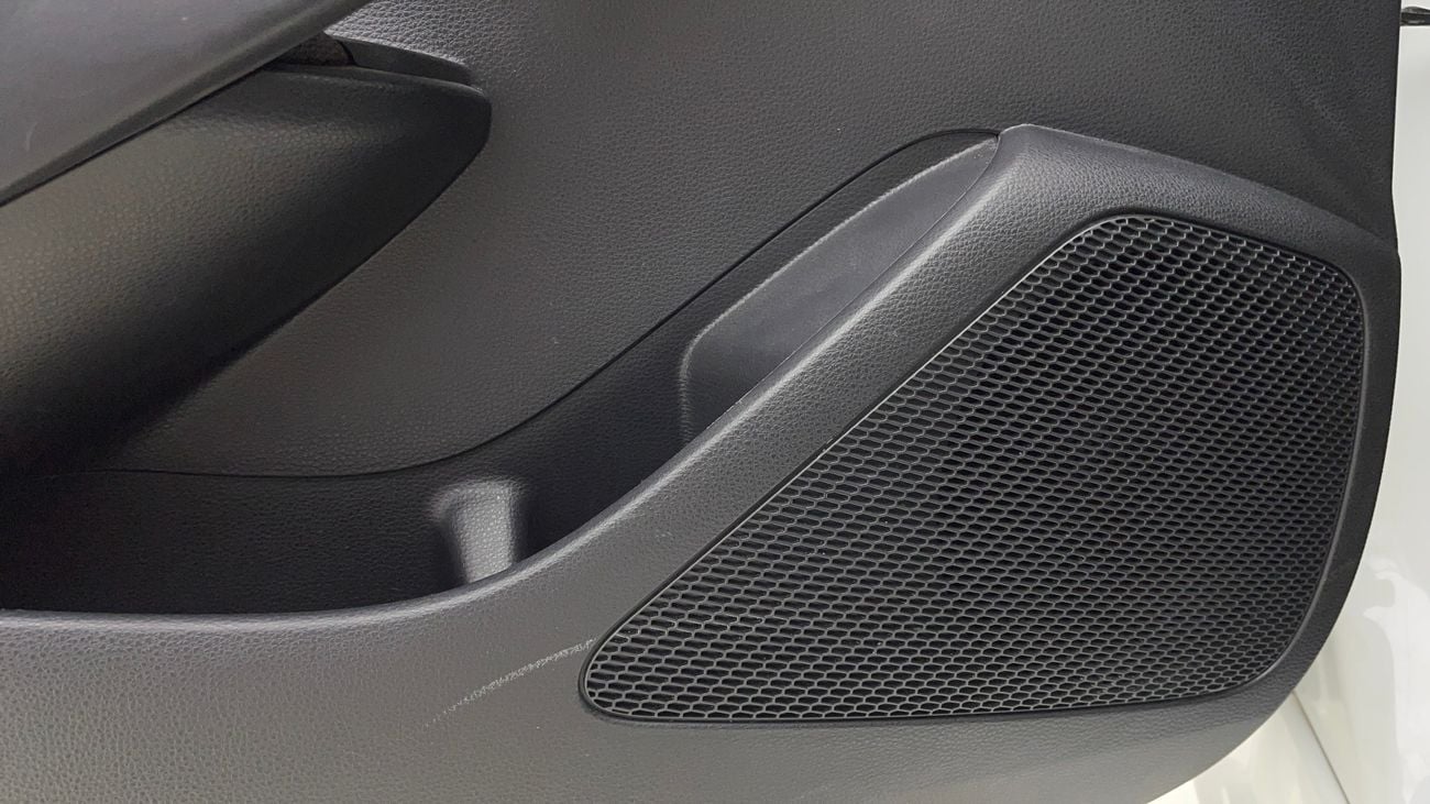 تويوتا كورولا XLI 1.6 | بدون دفعة مقدمة | اختبار القيادة في المنزل