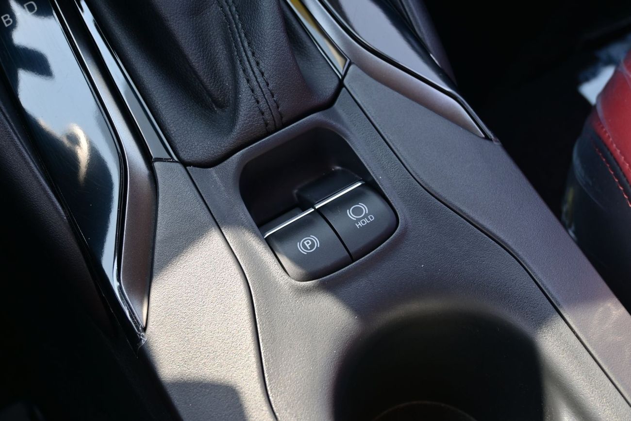 Toyota Levin Toyota Levin GR-Sport 1.8L Hybrid, FWD Model 2025, Color White