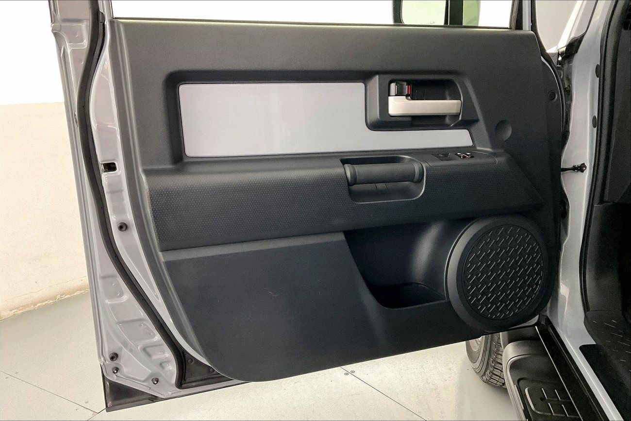 Jaguar XE Prestige | 1 year free warranty | 0 Down Payment