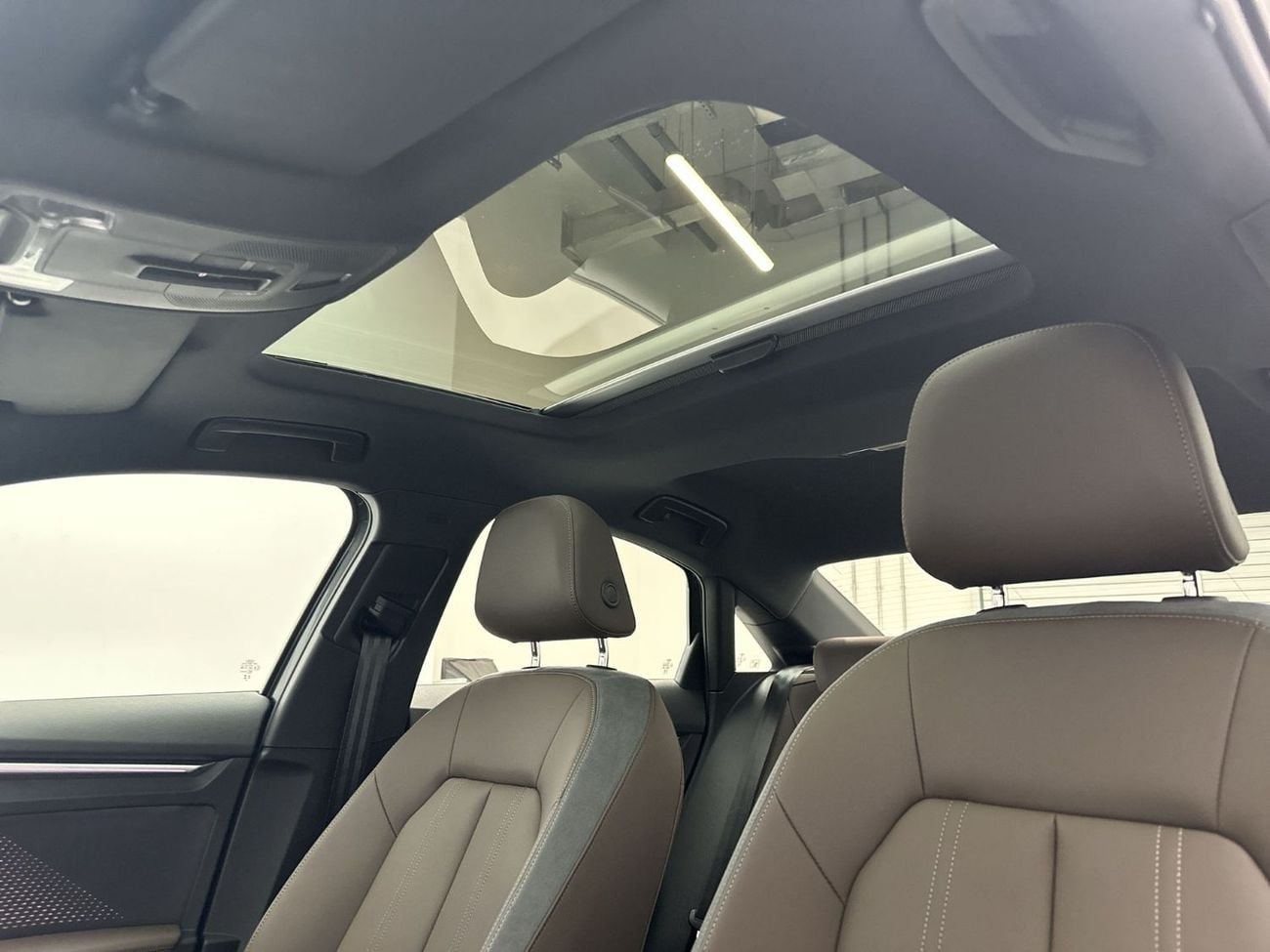 Audi A3 35 TFSI Advanced 1.4L 150hp (Ref# 03506)