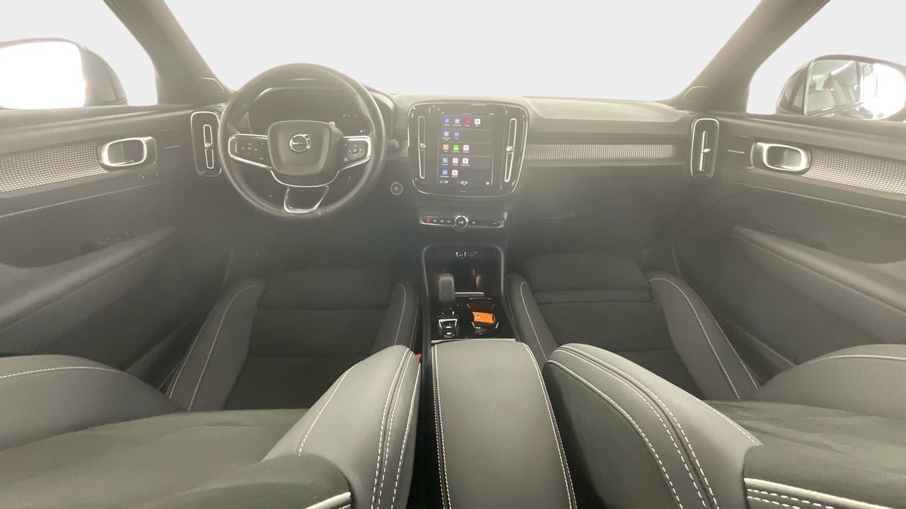 Volvo XC40 B4 Ultimate | upto AED 20,000 Ramadan Discount | Guaranteed Warranty | 0 Down Payment