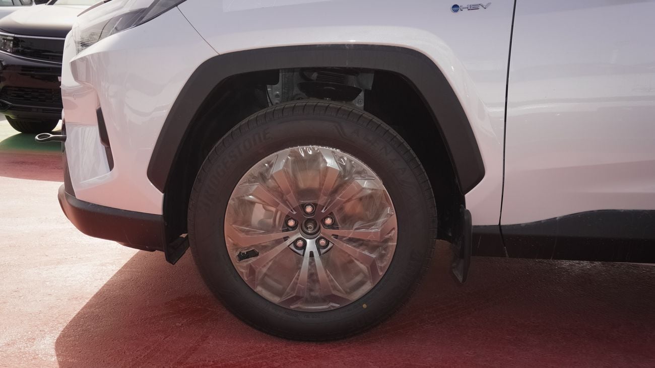 تويوتا راف ٤ AWD  HYBRID