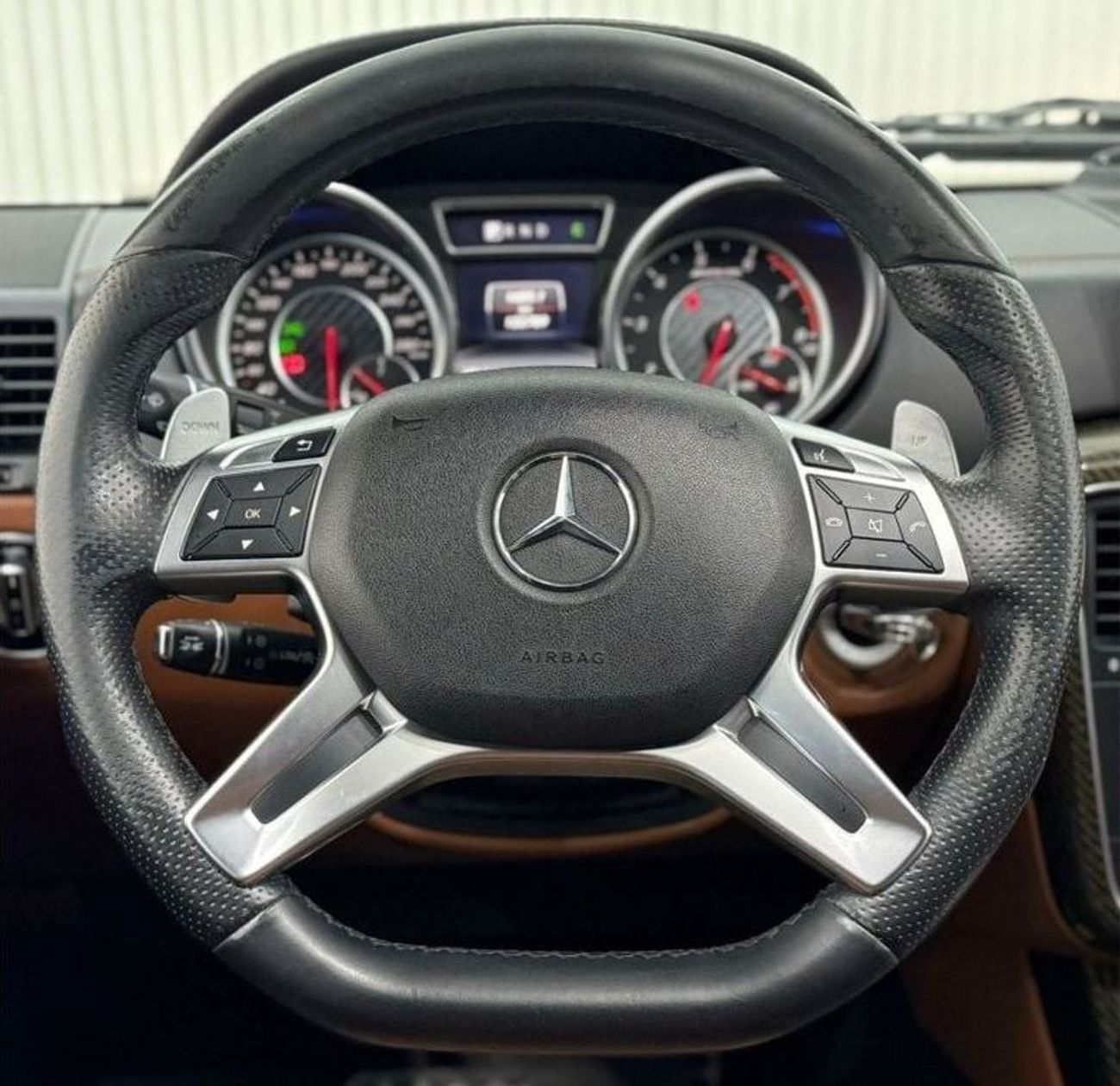 مرسيدس بنز G 63 AMG 2016 Mercedes G63 AMG 463 Edition, Full Service History, Full Options, Excellent Condition, GCC