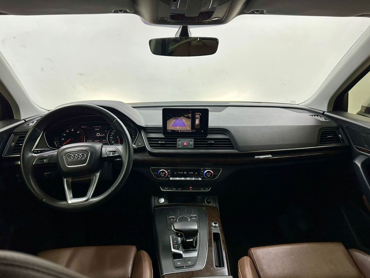 Audi Q5 45 TFSI Quattro 2.0L AED 1,762/ Monthly l 0% Down Payment l Quattro l 1 Year Warranty