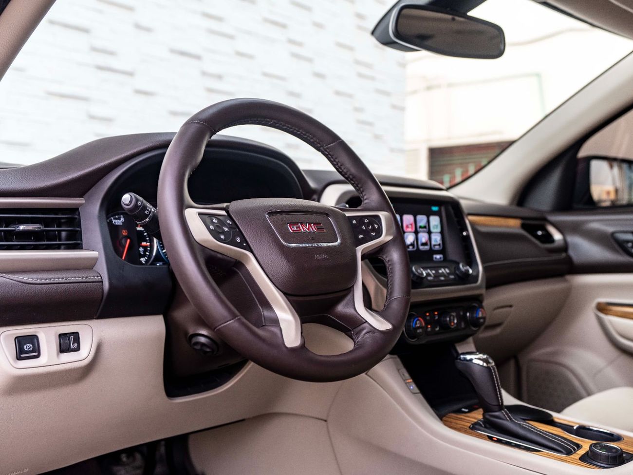 جي أم سي أكاديا Denali 3.6L