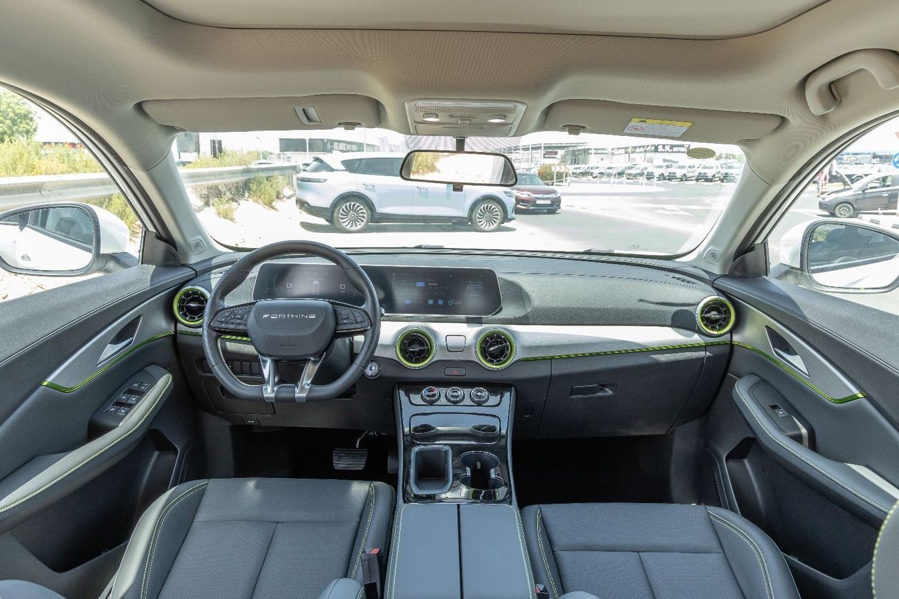 فورسينغ فرايداي EV Dong Feng Forthing Friday - Luxury - Electric - 410Km - 2025 (Export)