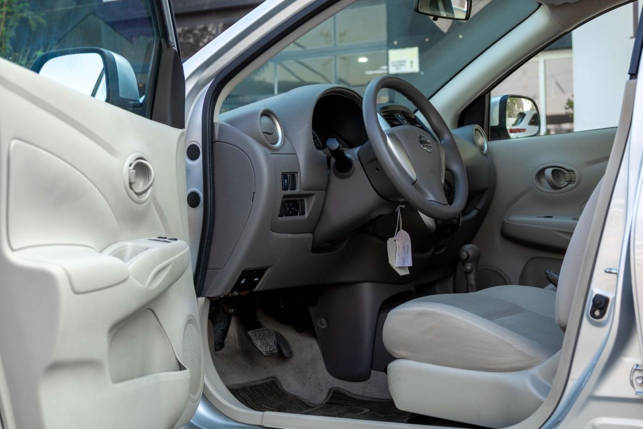 نيسان صني SV 1.5L l GCC | Zero Down Payment | AED 406 Monthly | Unlimited Kms Warranty