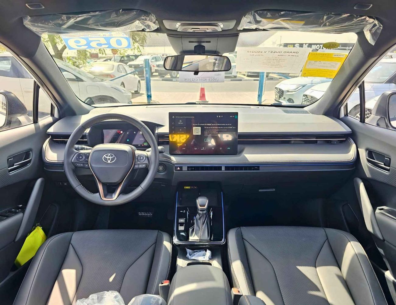 تويوتا فرونتلاندر HYBRID LUXURY WITH ELECTRIC BACK DOOR / 2.0L PETROL V4 / RADAR / SUNROOF/ DRIVER POWER SEATS (CODE#F