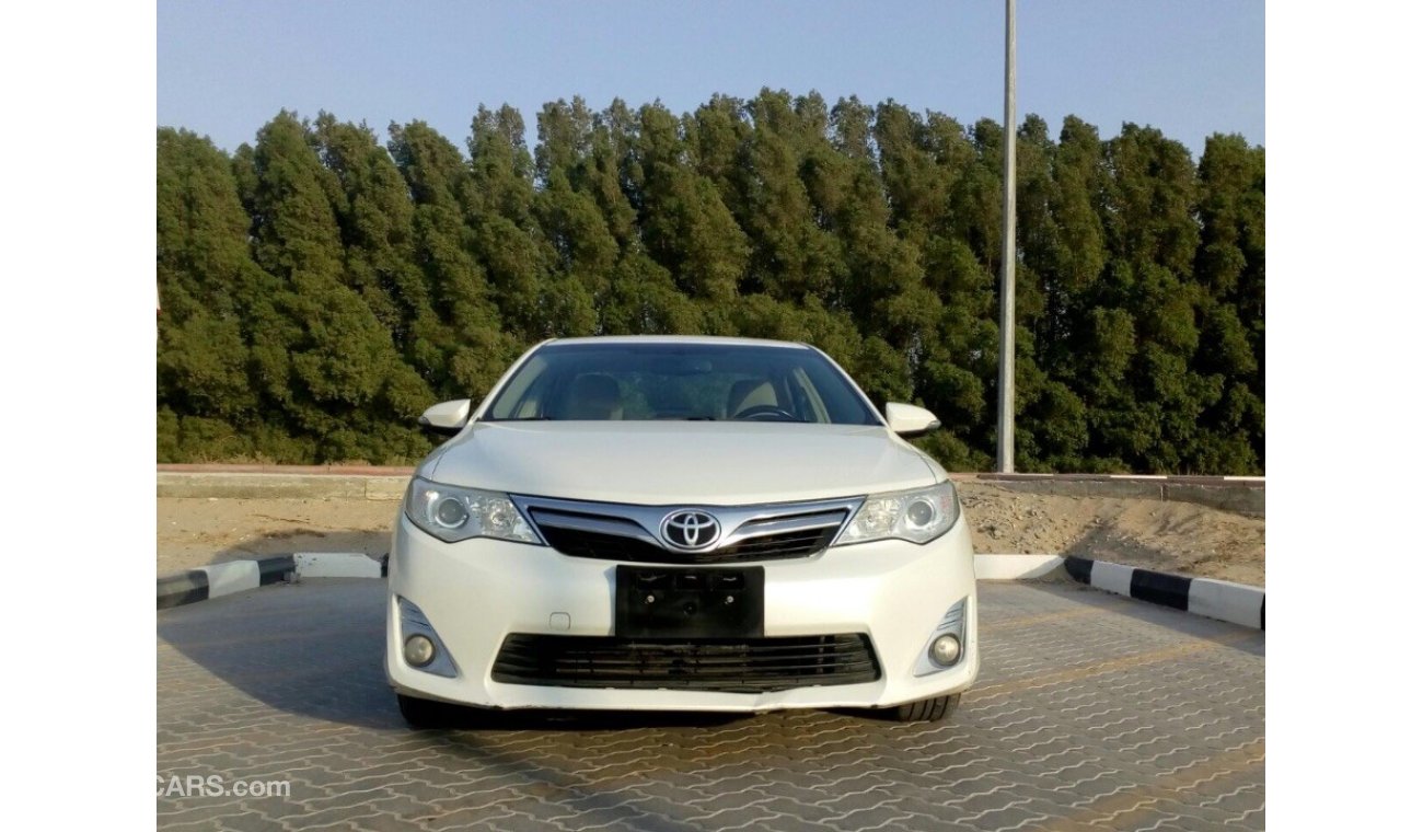 Toyota Camry 2015 SE+ ref#682