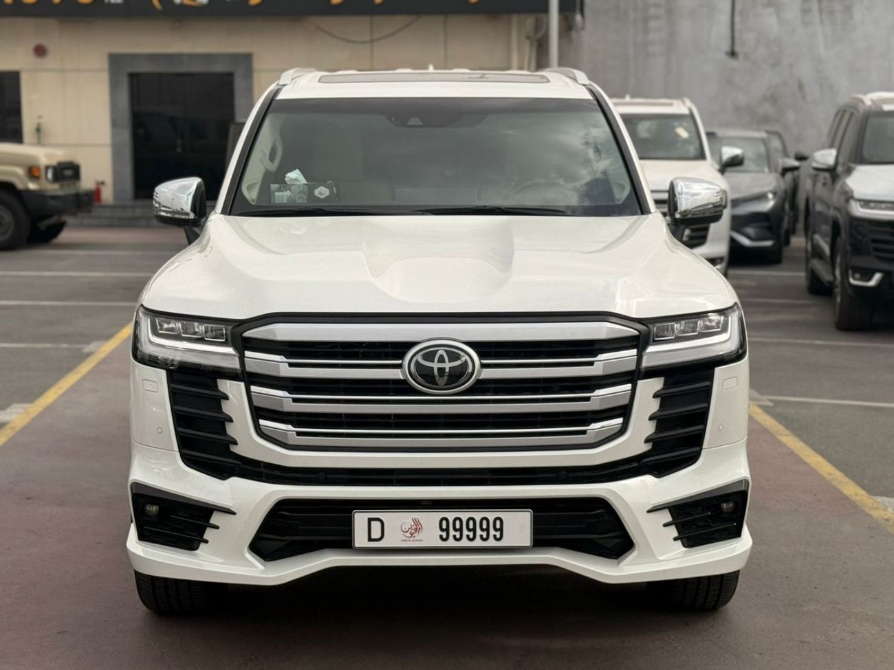 تويوتا لاند كروزر VXR 3.5L