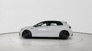 فولكس واجن جولف R - PERFORMANCE R (Cloth Seats) | شامل الضمان | 0 ﺪﻔﻋﺓ ﺃﻮﻟﻯ