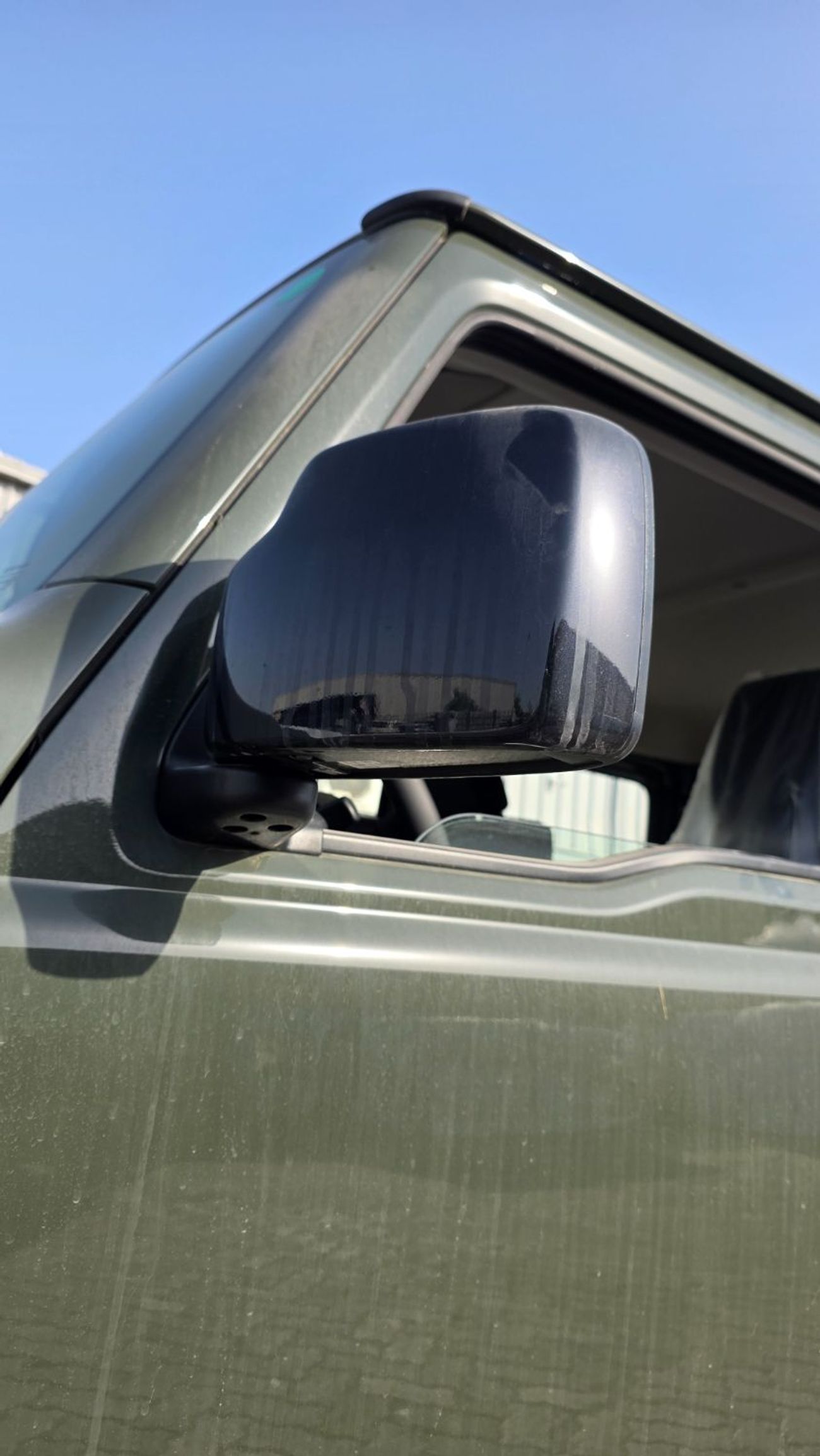 سوزوكي جيمني GLX 1.5L (3-Doors)