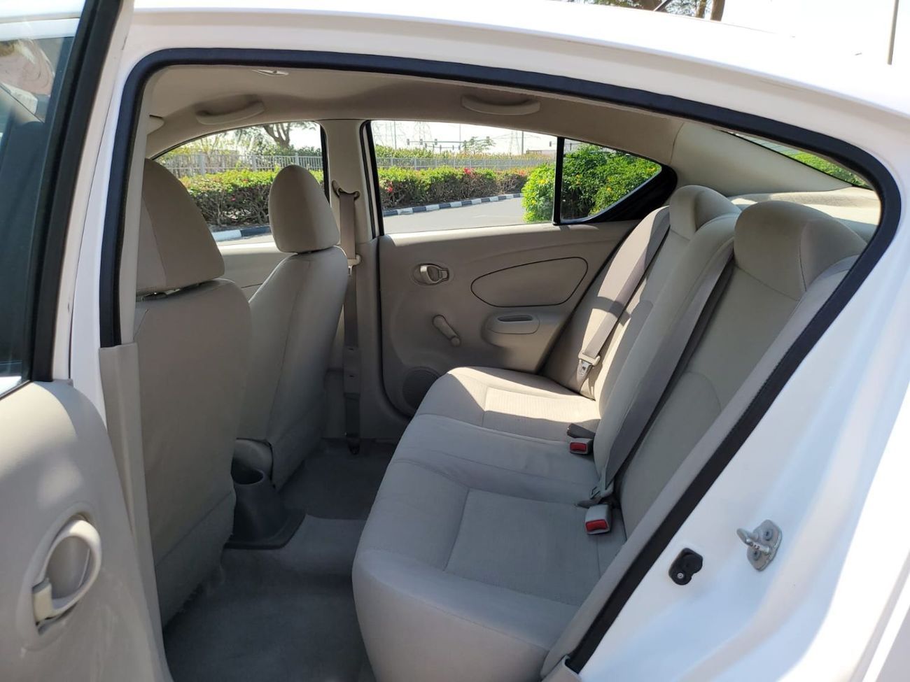 Nissan Sunny SV S 1.6L