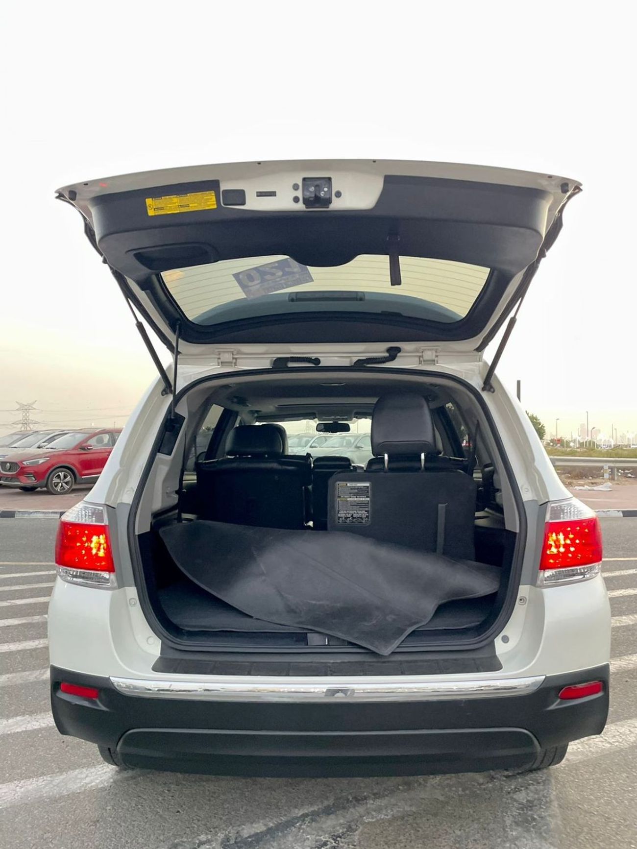 Toyota Highlander 2012 Toyota Highlander Limited Edition Full Option - Sunroof Push Start - 3.5L V6 AWD 4x4 - Full 7 S