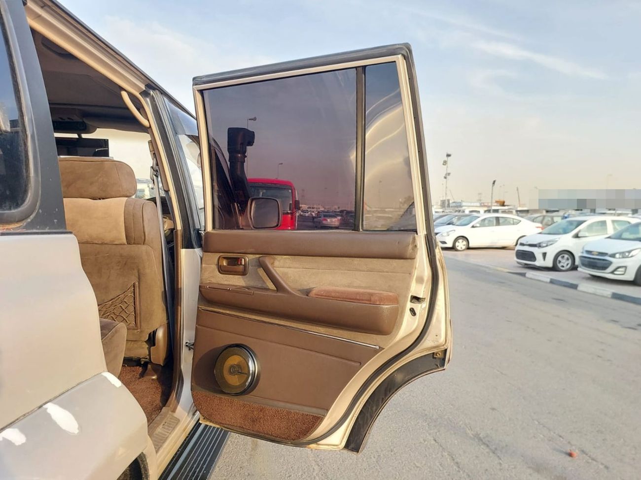 Toyota Land Cruiser TOYOTA LAND CRUISER SUV RHD 1994 MODEL 4.1 L DIESEL AUTOMATIC(PM47559)