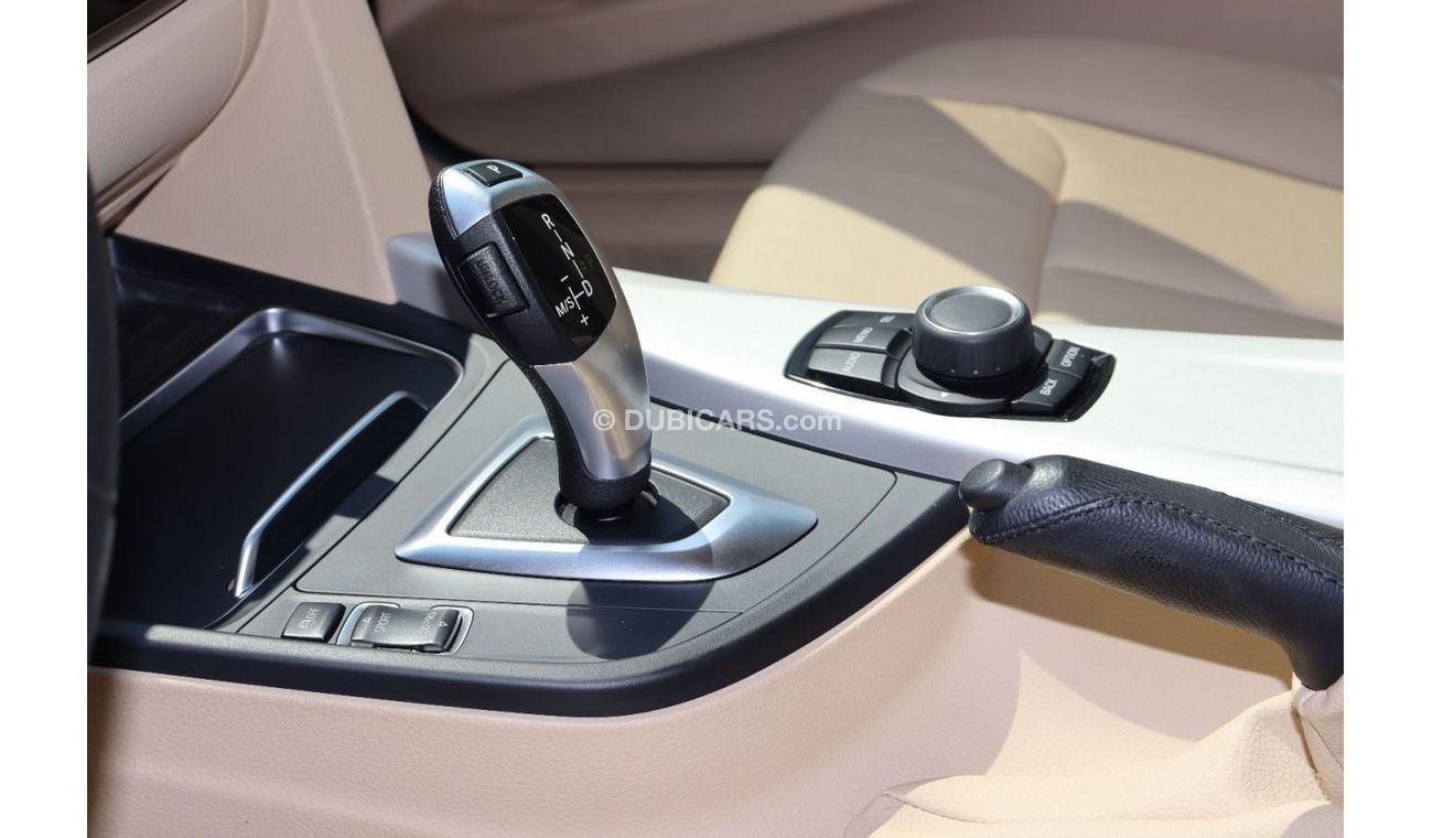 BMW 318i Executive BMW 318i 1.5L Twin Turbo