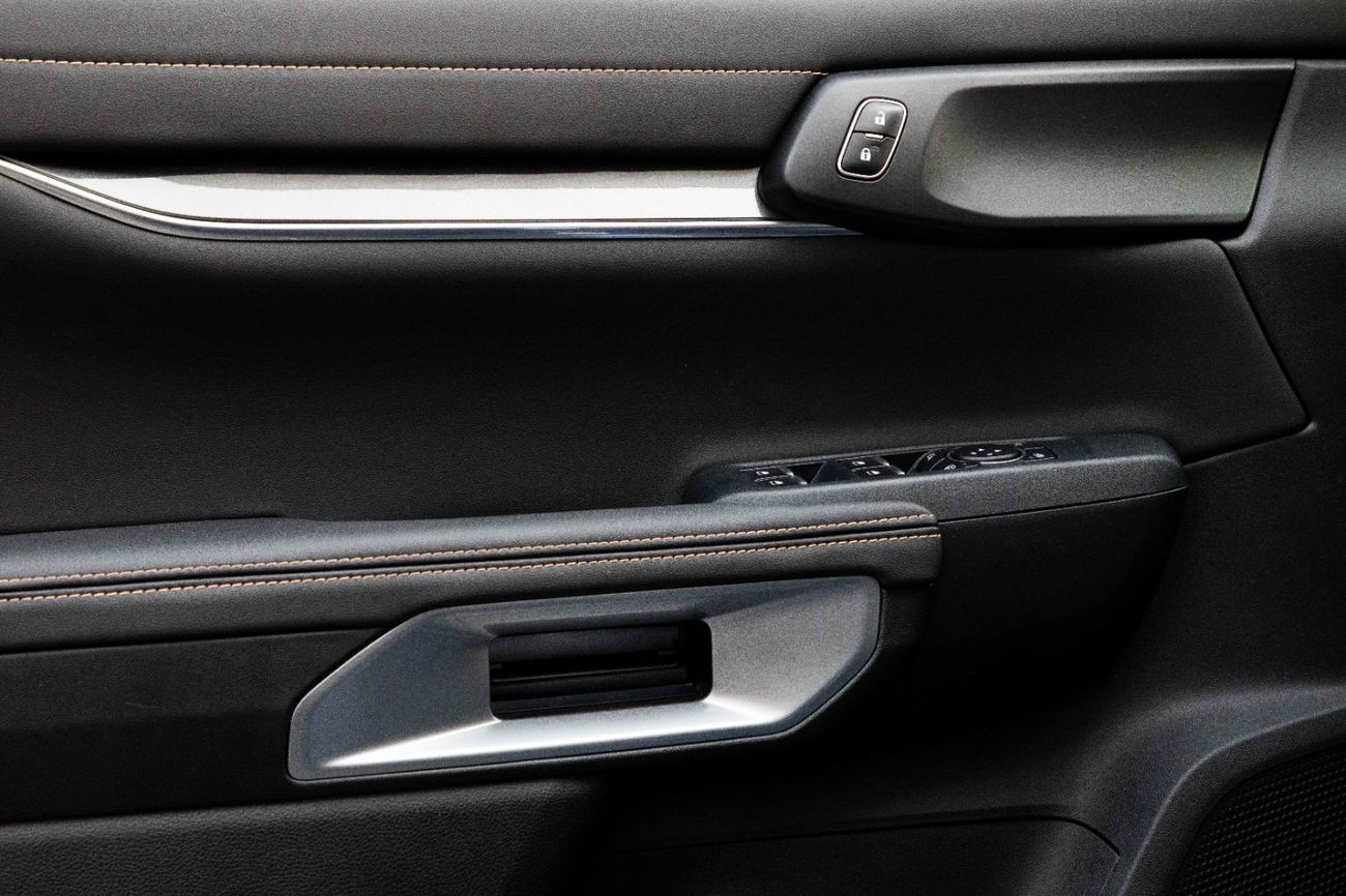 Ford Ranger WILDTRAK | 3,329 P.M  | 0% Downpayment | SHOWROOM CONDITION!