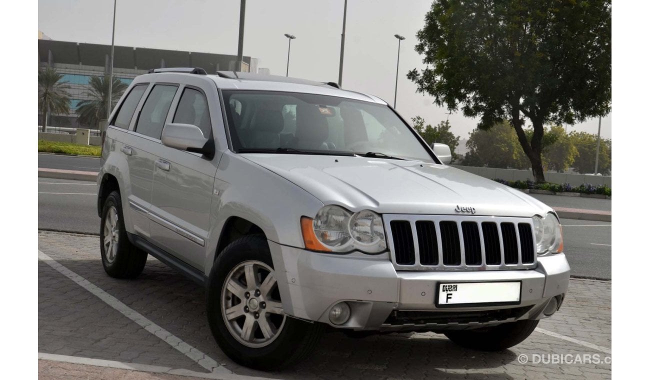 جيب جراند شيروكي Limited 4.7L in Very Good Condition