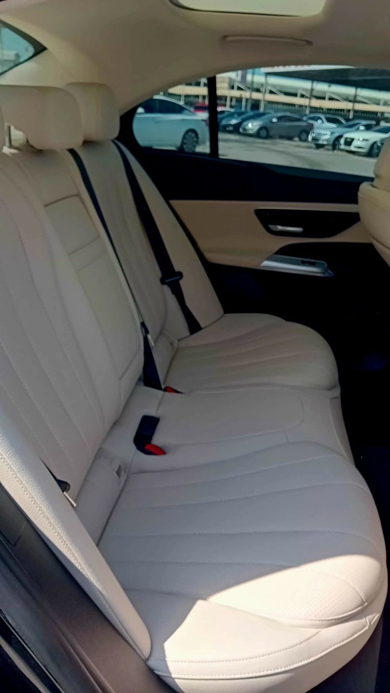 مرسيدس بنز E200 مرسيدس E200