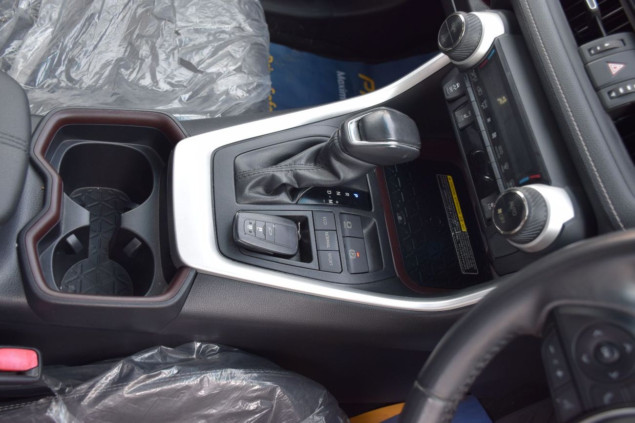 Toyota RAV4 LE 2.0L FWD