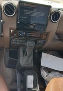 Toyota Land Cruiser Pick Up 4.0L 2D LX V6 4WD AT (PETROL)