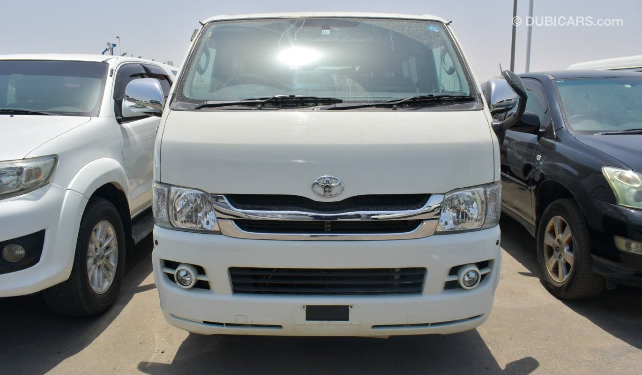 Toyota Hiace Super GL