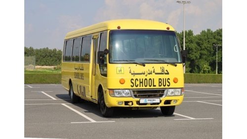 ميتسوبيشي روزا 26 Seater School Bus - GCC Specs - Diesel - M/T - Ready to Drive