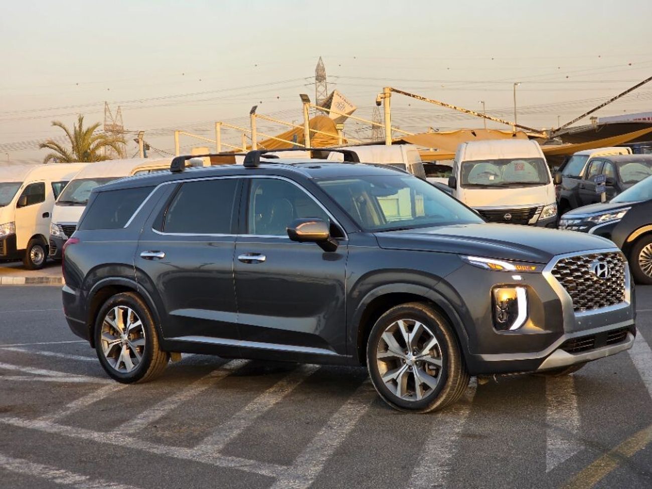 Hyundai Palisade 2021 Model limited two sunroof, 360 camera and 7 seater