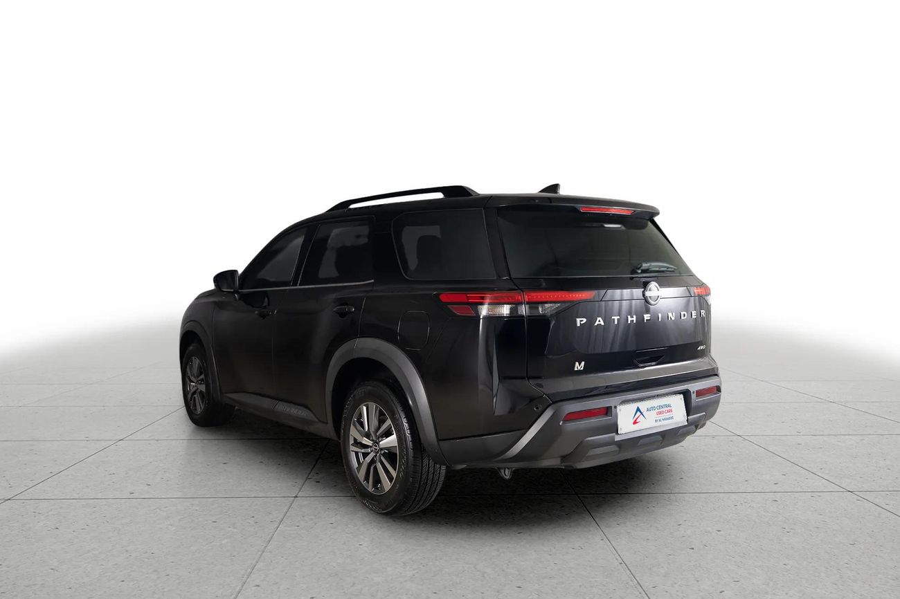 نيسان باثفايندر S 3.5