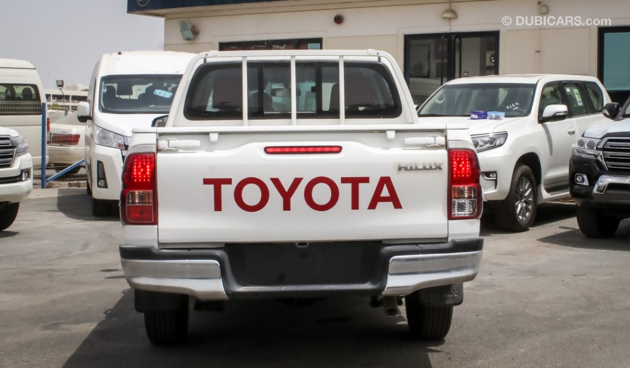 Toyota Hilux تويوتا هيلوكس 2.7Ltr 4X2 Double Cab