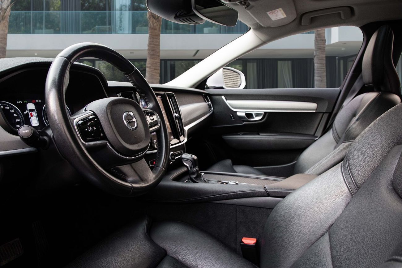 Volvo S90 S90 Momentum | 1,430 P.M  | 0% Downpayment | Under Warranty!