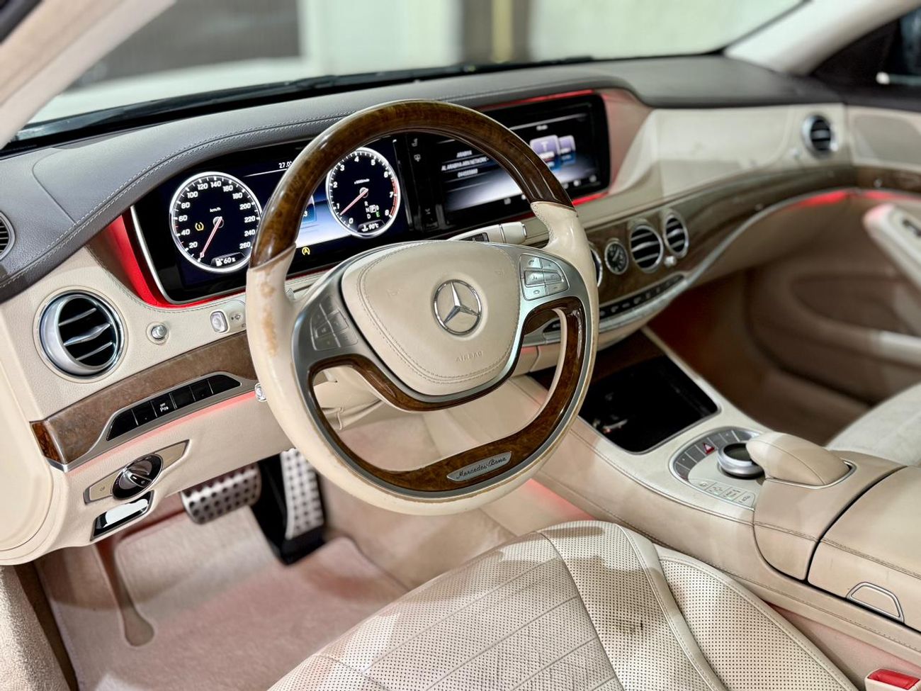 Mercedes-Benz S 500 Std 4.7L Mercedes S500 AMG II 2015 II Full Loaded