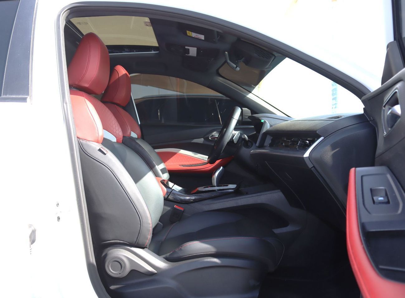 أم جي GT MG GT موديل 2024- خليجى - بدون حوادث - فل أوبشن - تربو - بحاله ممتازه