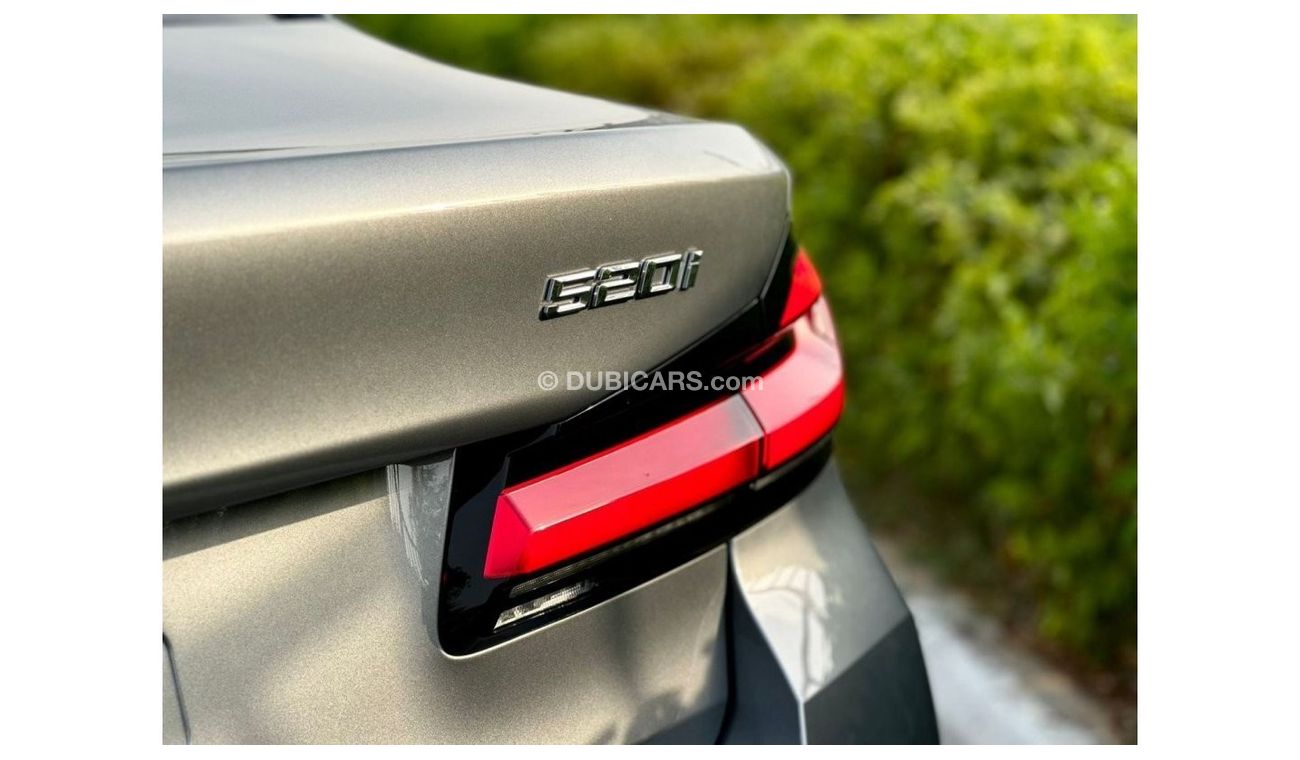 BMW 520i warranty 5 years with service contract