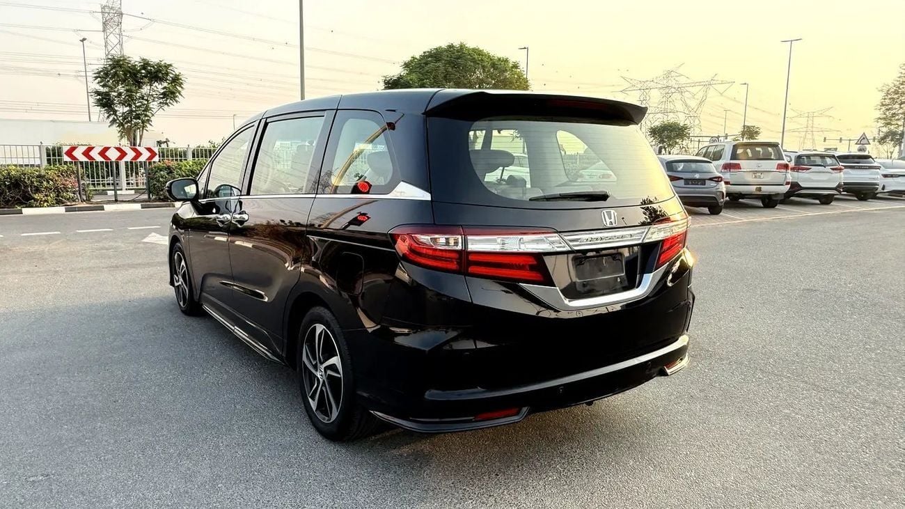 هوندا أوديسي EXL Full option v4 GCC Specs,7 seater family