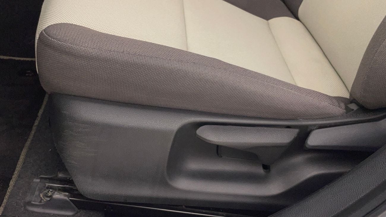 تويوتا كورولا XLI 1.6 | بدون دفعة مقدمة | اختبار القيادة في المنزل